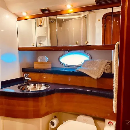 Mr. Cliff Yachts *